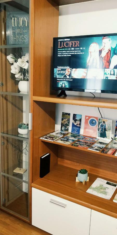 Studio Royal By Beds4Wanderlust - Place Du Marche Avec Parking Prive Фонтенбло Экстерьер фото